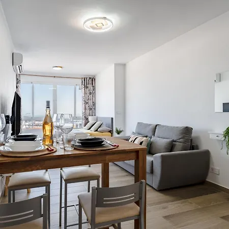 Apartment Malagasuite Glow Studio & Pool Torremolinos